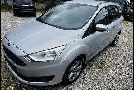Ford Grand C-Max Gebrauchtwagen