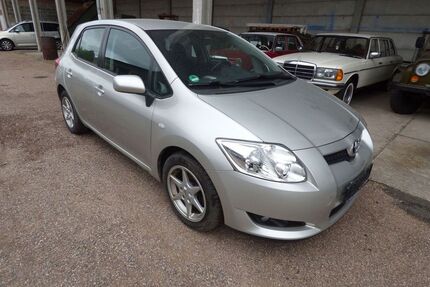 Toyota Auris Gebrauchtwagen