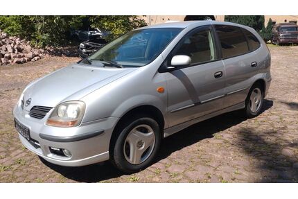 Nissan Almera Gebrauchtwagen