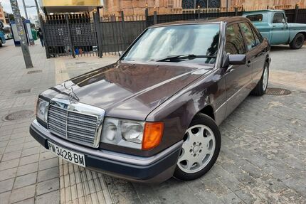 Mercedes-Benz E 230 Gebrauchtwagen