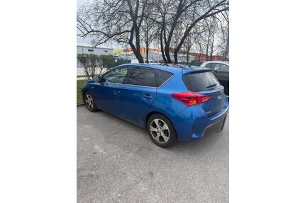 Toyota Auris Gebrauchtwagen