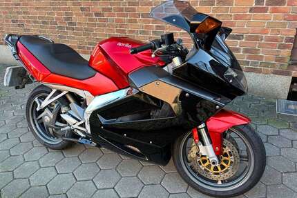 Aprilia RST 1000 Gebrauchtwagen