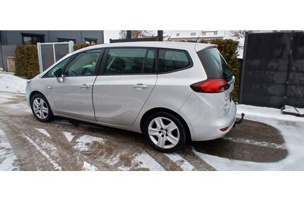 Opel Zafira Tourer Gebrauchtwagen