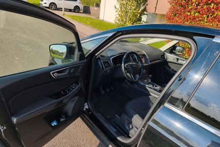 Ford S-Max Gebrauchtwagen