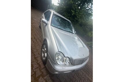 Mercedes-Benz C 180 Gebrauchtwagen