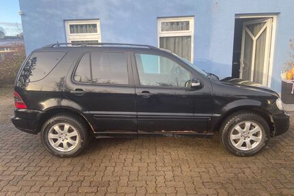 Mercedes-Benz ML 270 Gebrauchtwagen
