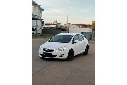 Opel Astra Gebrauchtwagen