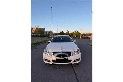 Mercedes-Benz E 220 Gebrauchtwagen