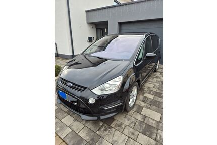 Ford S-Max Gebrauchtwagen