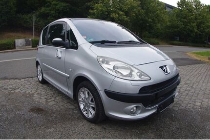 Peugeot 1007 Gebrauchtwagen