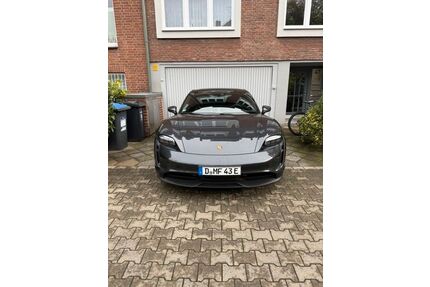 Porsche Taycan Gebrauchtwagen