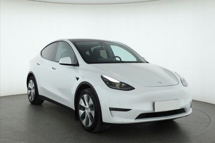 Tesla Model Y Gebrauchtwagen