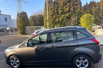 Ford Grand C-Max Gebrauchtwagen