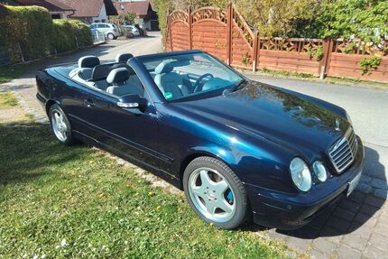 Mercedes-Benz CLK 230 