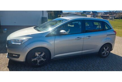 Ford Grand C-Max Gebrauchtwagen