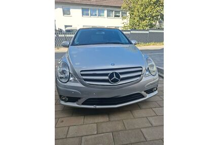 Mercedes-Benz R 500 Gebrauchtwagen