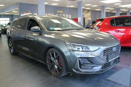 Ford Focus Turnier 2.3 EcoBoost Aut. ST X Gebrauchtwagen