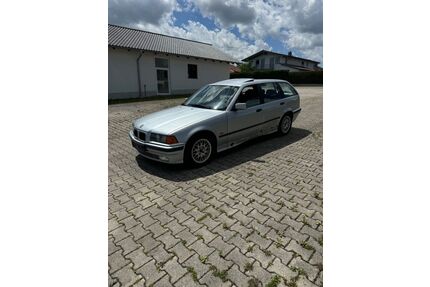 BMW 323 Gebrauchtwagen