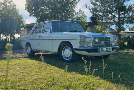 Mercedes-Benz 200 Gebrauchtwagen
