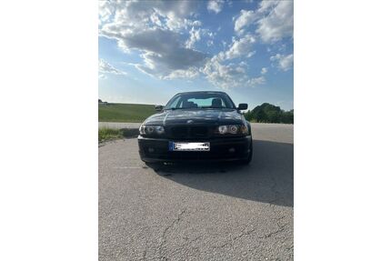 BMW 323 Gebrauchtwagen