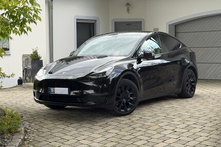 Tesla Model Y Gebrauchtwagen