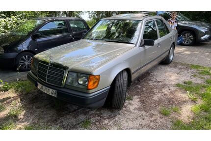 Mercedes-Benz 230 Gebrauchtwagen