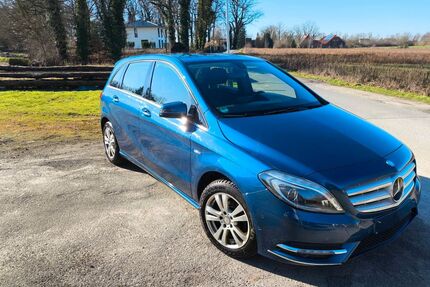Mercedes-Benz B 180 Gebrauchtwagen
