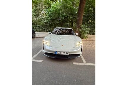 Porsche Taycan Gebrauchtwagen