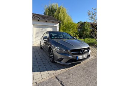 Mercedes-Benz CLA 200 Gebrauchtwagen