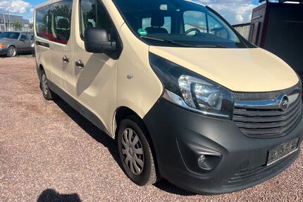 Opel Vivaro Gebrauchtwagen