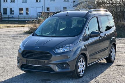 Ford Tourneo Courier Gebrauchtwagen