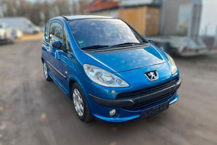 Peugeot 1007 Gebrauchtwagen