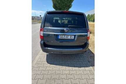 Lancia Voyager Gebrauchtwagen