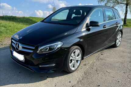 Mercedes-Benz B 180 Gebrauchtwagen