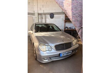 Mercedes-Benz C 180 Gebrauchtwagen