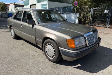 Mercedes-Benz E 230 Gebrauchtwagen