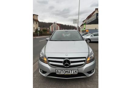 Mercedes-Benz B 180 Gebrauchtwagen