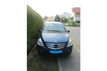 Mercedes-Benz B 200 Gebrauchtwagen