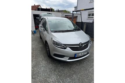 Opel Zafira Tourer Gebrauchtwagen