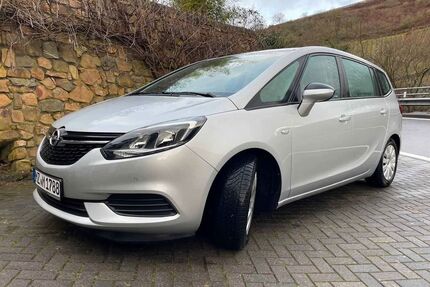 Opel Zafira Tourer Gebrauchtwagen