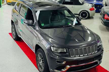 Audi Grand Cherokee 