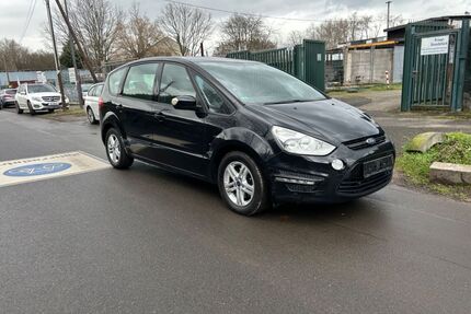 Ford S-Max Gebrauchtwagen