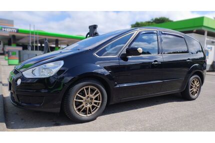 Ford S-Max Gebrauchtwagen