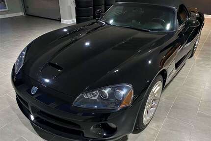 Dodge Viper 
