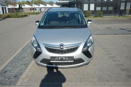 Opel Zafira Tourer Gebrauchtwagen