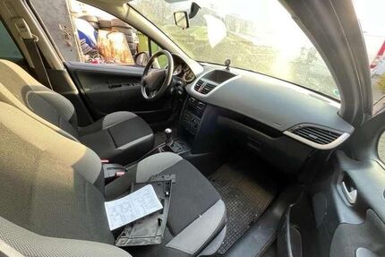 Peugeot 207 Gebrauchtwagen