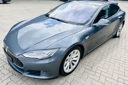 Tesla Model S Gebrauchtwagen