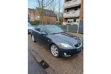 Lexus IS 220 Gebrauchtwagen