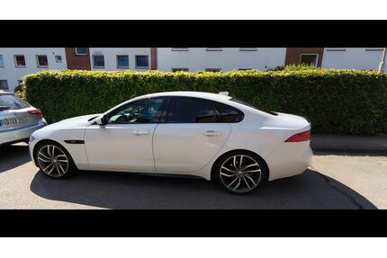 Jaguar XF Gebrauchtwagen