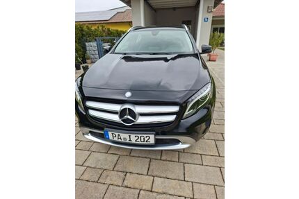 Mercedes-Benz GLA 180 Gebrauchtwagen